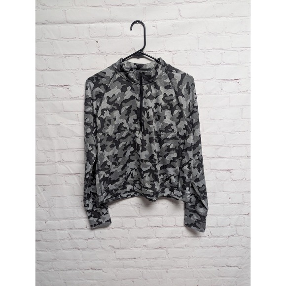 Spyder Tops - Spyder Active Womens Half Zip XL Black White Gray Cam Thumbholes Logo EUC 934